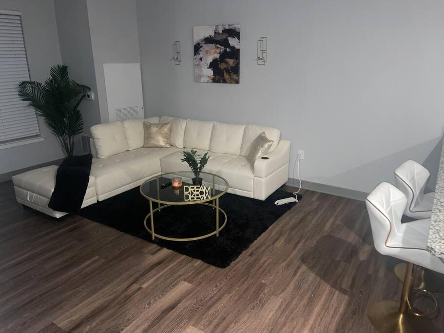 Luxurious & Spacious 1 Bedroom Hampton Eksteriør billede